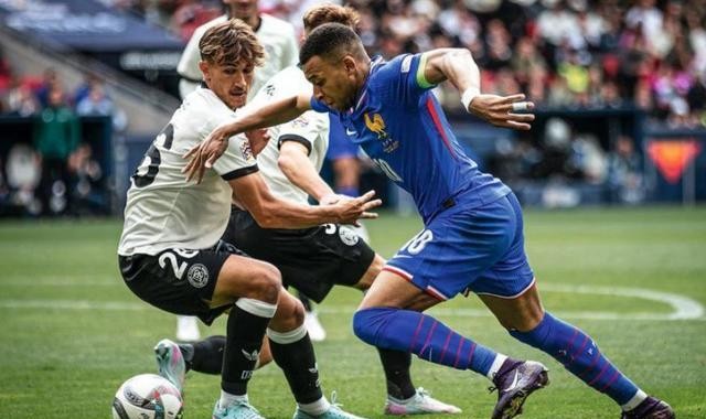 姆巴佩专访(3)：运动员最好别公开说累，会被用赚的钱多说事